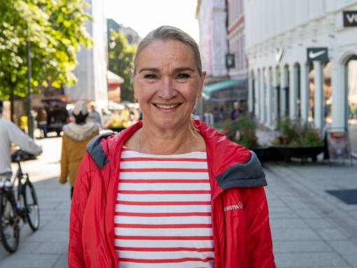 Grete Sandmann (57) er ny ansatt i Befalets Fellesorganisasjon (Foto: Øyvind Førland Olsen/Offisersbladet).