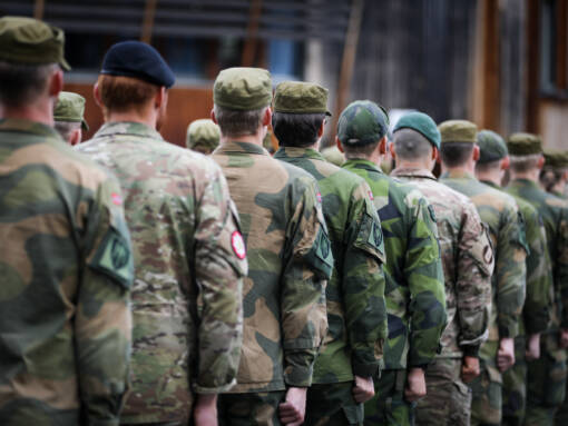 Årets lokale lønnsforhandlinger er over. Her ser du ansatte i Forsvaret ved Hærens skole for rekrutt- og fagutdanning (Foto: Johanne Søstuen/Forsvaret).